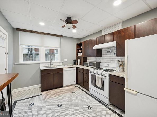 2332 S Bouvier Street, Philadelphia PA 19145