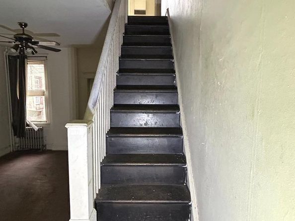 2046 Dennie Street, Philadelphia PA 19140