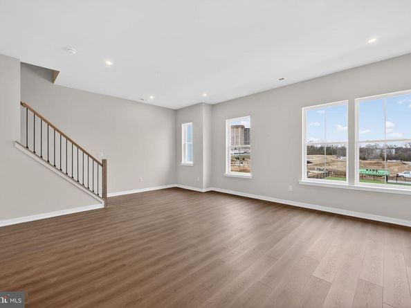 110 Lizabetta Lane 82, King Of Prussia PA 19406