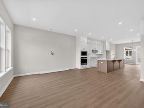 110 Lizabetta Lane 82, King Of Prussia PA 19406