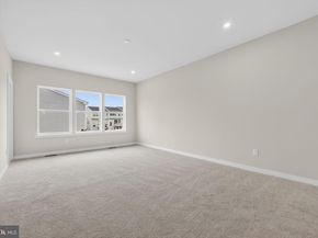 110 Lizabetta Lane 82, King Of Prussia PA 19406