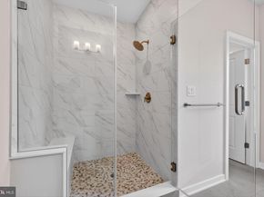 110 Lizabetta Lane 82, King Of Prussia PA 19406