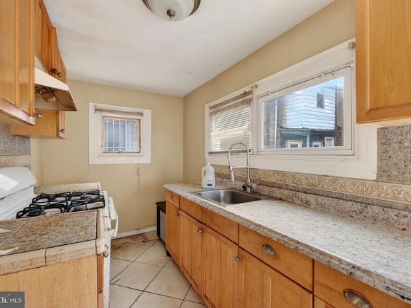 222 S 49TH Street, Philadelphia PA 19139