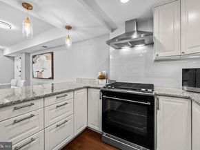 700 7TH Street SW 813, Washington DC 20024