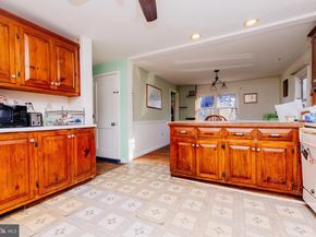 29 Cadwallader Court, Yardley PA 19067