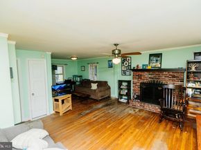 29 Cadwallader Court, Yardley PA 19067