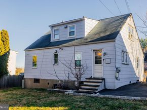 29 Cadwallader Court, Yardley PA 19067