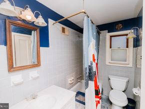 29 Cadwallader Court, Yardley PA 19067