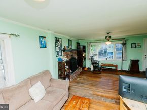 29 Cadwallader Court, Yardley PA 19067