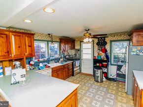 29 Cadwallader Court, Yardley PA 19067