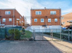 2923 Teesdale Street, Philadelphia PA 19152