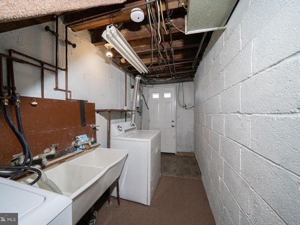 2923 Teesdale Street, Philadelphia PA 19152