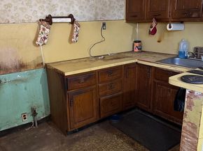 2529 S Alden Street, Philadelphia PA 19143