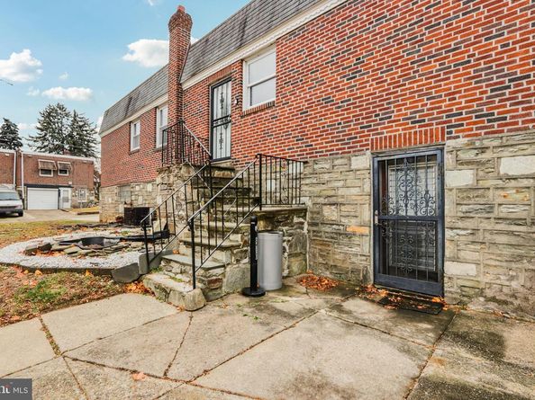 8855 Winchester Avenue, Philadelphia PA 19115