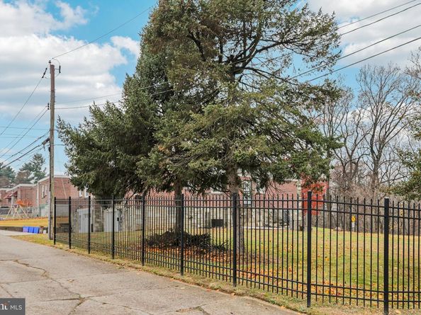 8855 Winchester Avenue, Philadelphia PA 19115