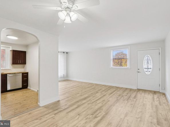 8855 Winchester Avenue, Philadelphia PA 19115