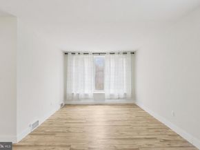 8855 Winchester Avenue, Philadelphia PA 19115