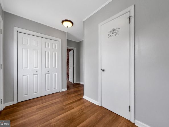 349 Kirks Lane, Drexel Hill PA 19026