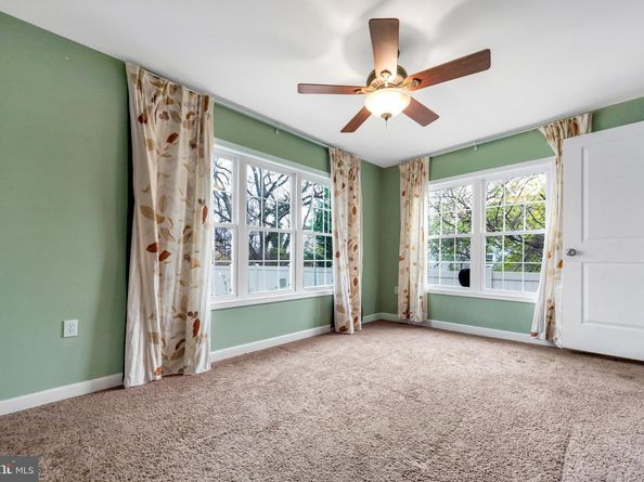 349 Kirks Lane, Drexel Hill PA 19026