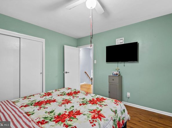 8912 Turton Drive, Philadelphia PA 19115