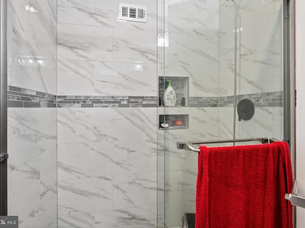 8912 Turton Drive, Philadelphia PA 19115