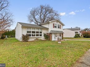 8912 Turton Drive, Philadelphia PA 19115