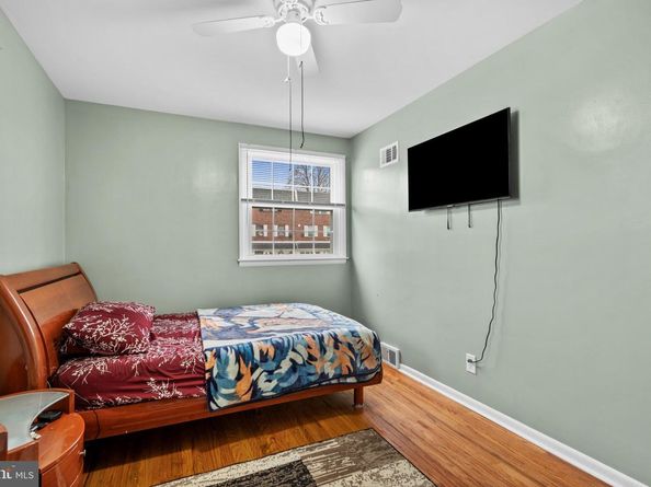 8912 Turton Drive, Philadelphia PA 19115