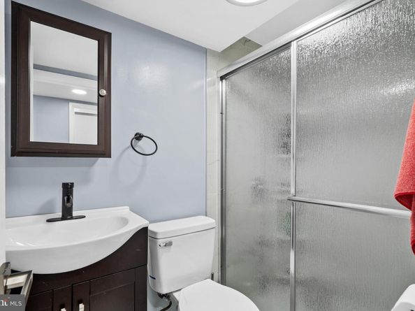 8912 Turton Drive, Philadelphia PA 19115