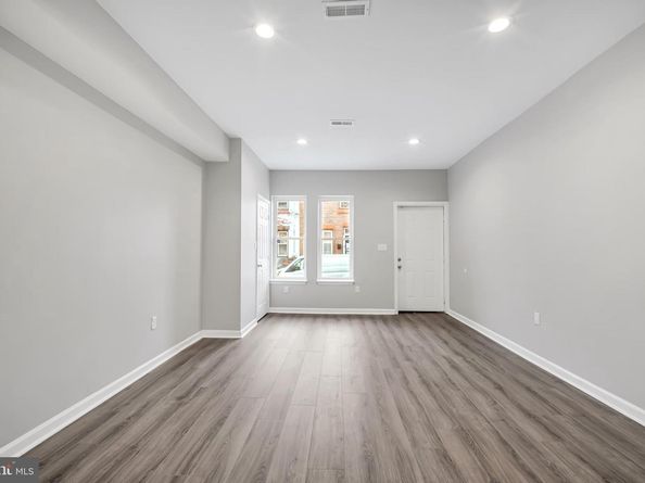 2332 N 31st Street, Philadelphia PA 19132