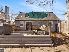 541 Woodside Avenue, Berwyn PA 19312