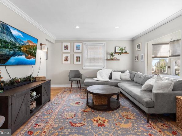 541 Woodside Avenue, Berwyn PA 19312