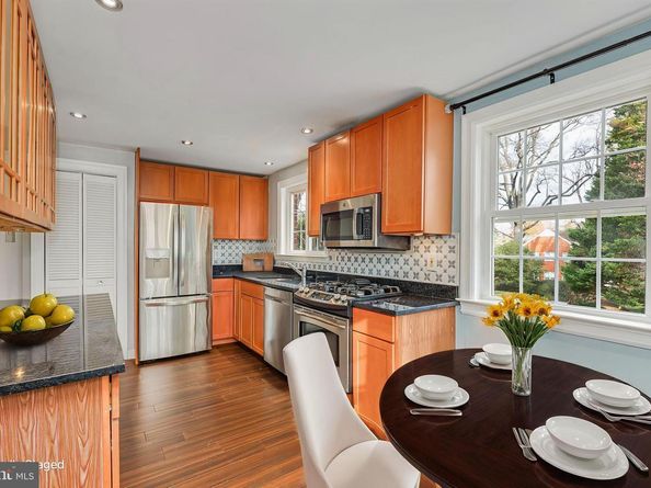 1616 Fitzgerald Lane, Alexandria VA 22302