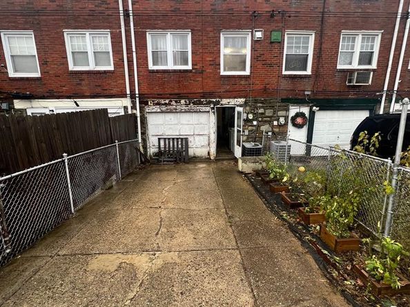 3015 Hellerman Street, Philadelphia PA 19149