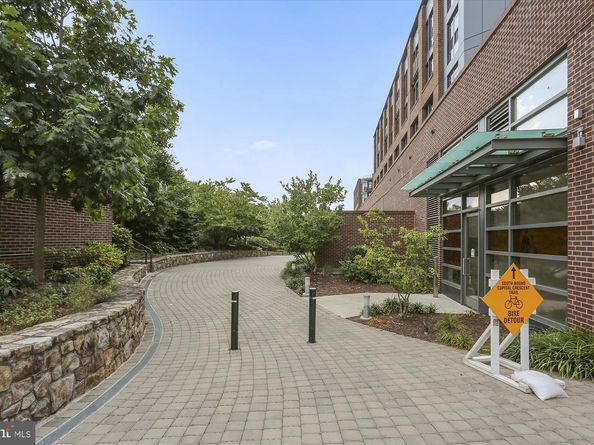 6001 Marquette Terrace, Bethesda MD 20817