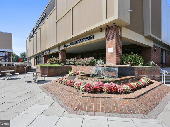 6001 Marquette Terrace, Bethesda MD 20817