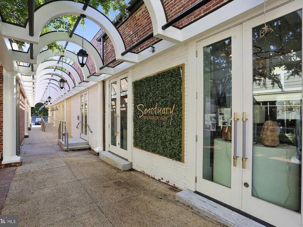 6001 Marquette Terrace, Bethesda MD 20817