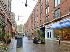 6001 Marquette Terrace, Bethesda MD 20817