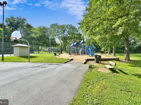 6001 Marquette Terrace, Bethesda MD 20817