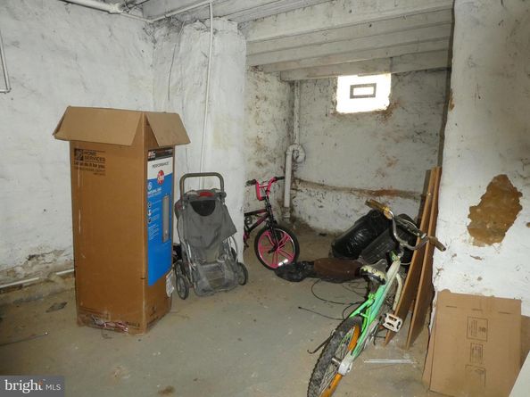 2027 Church Lane, Philadelphia PA 19138