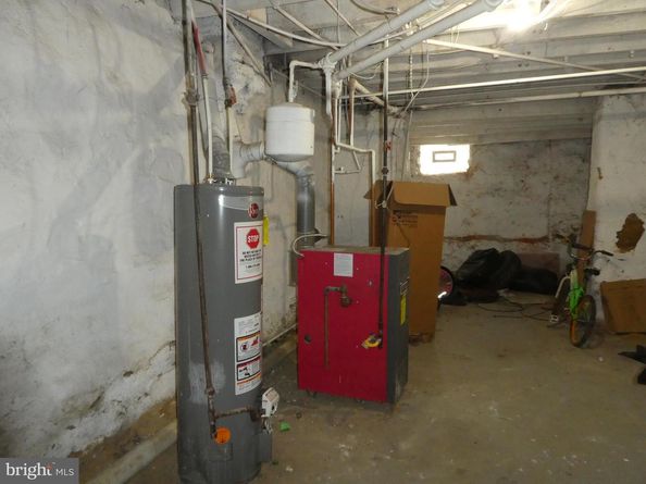 2027 Church Lane, Philadelphia PA 19138