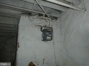 2027 Church Lane, Philadelphia PA 19138