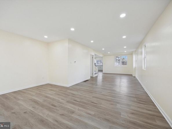 1352 Elmwood Avenue, Sharon Hill PA 19079