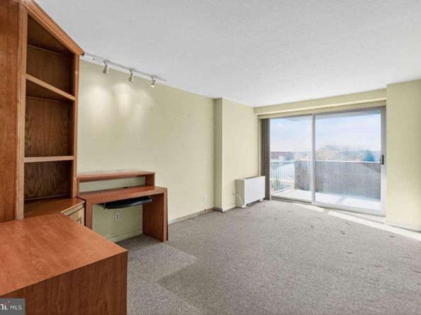 1001 City Avenue WB914, Wynnewood PA 19096