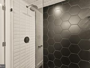 215 Hawaii Avenue NE, Washington DC 20011