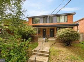 215 Hawaii Avenue NE, Washington DC 20011