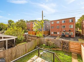 215 Hawaii Avenue NE, Washington DC 20011