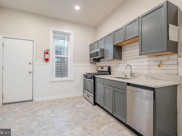 826 N Brooklyn Street, Philadelphia PA 19104