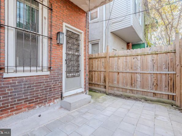 826 N Brooklyn Street, Philadelphia PA 19104