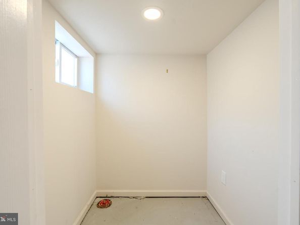 826 N Brooklyn Street, Philadelphia PA 19104