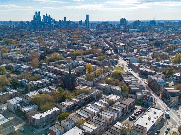 826 N Brooklyn Street, Philadelphia PA 19104